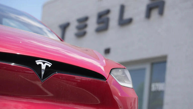 tesla stocks, caught in trump-musk crossfire, witness $380bn erosion — among 2025's biggest losses