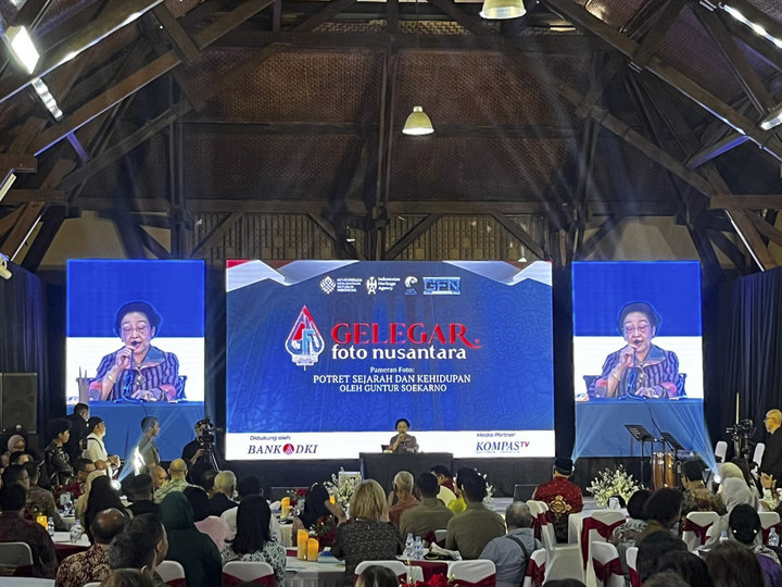 Rahasia di Balik Sambutan Megawati di Pameran Foto Guntur Soekarnoputra