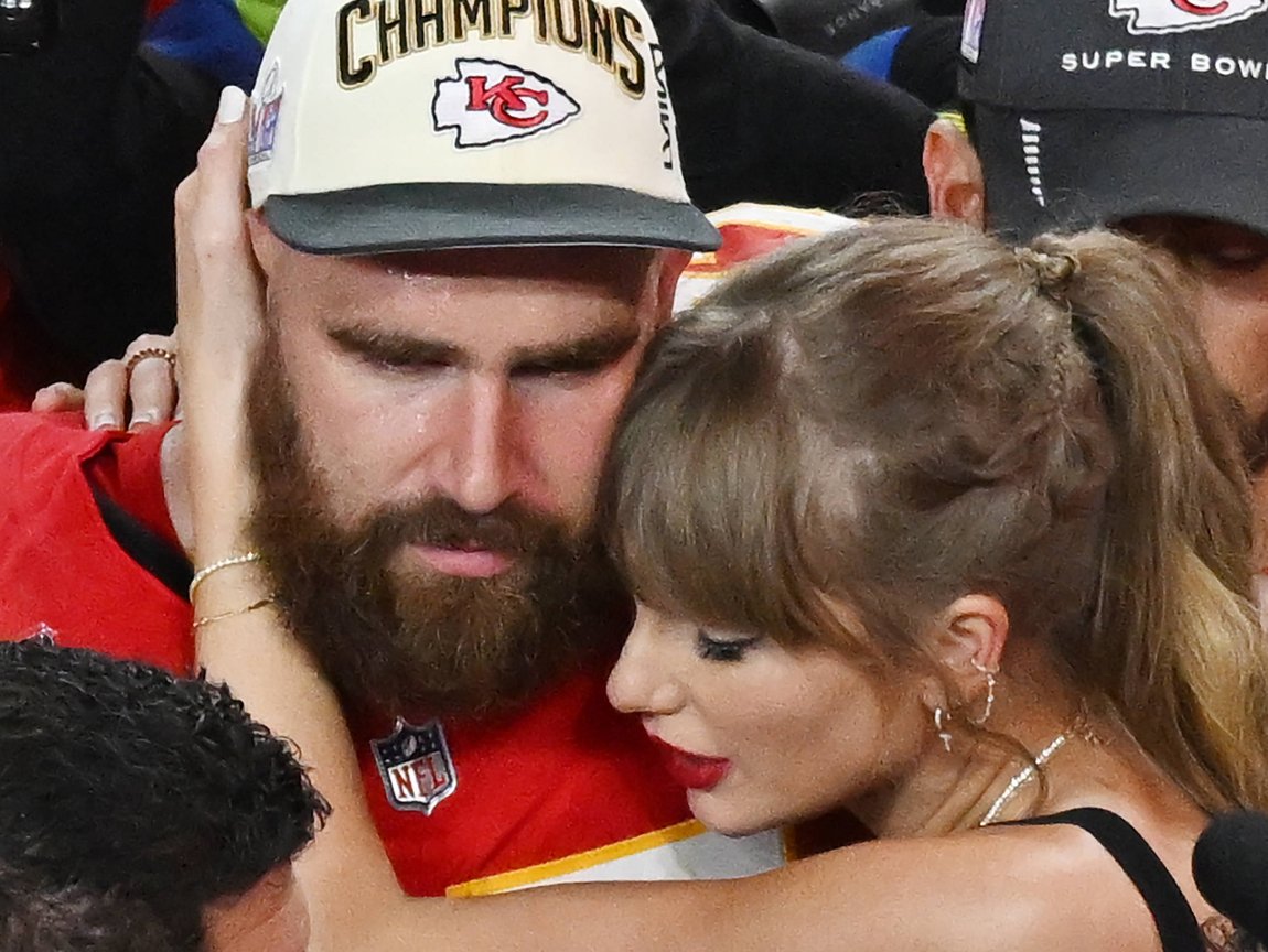 Taylor Swift and Travis Kelce Sweet Moments at Wedding Celebration
