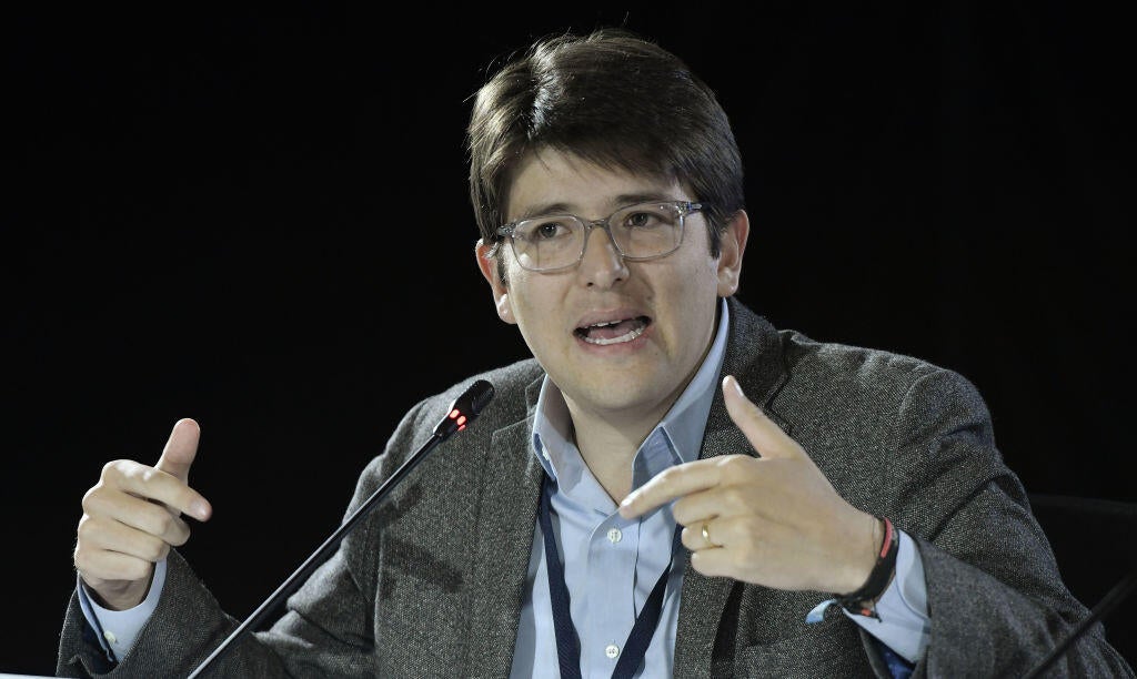 Colombian senator and presidential hopeful shot in assassination attempt