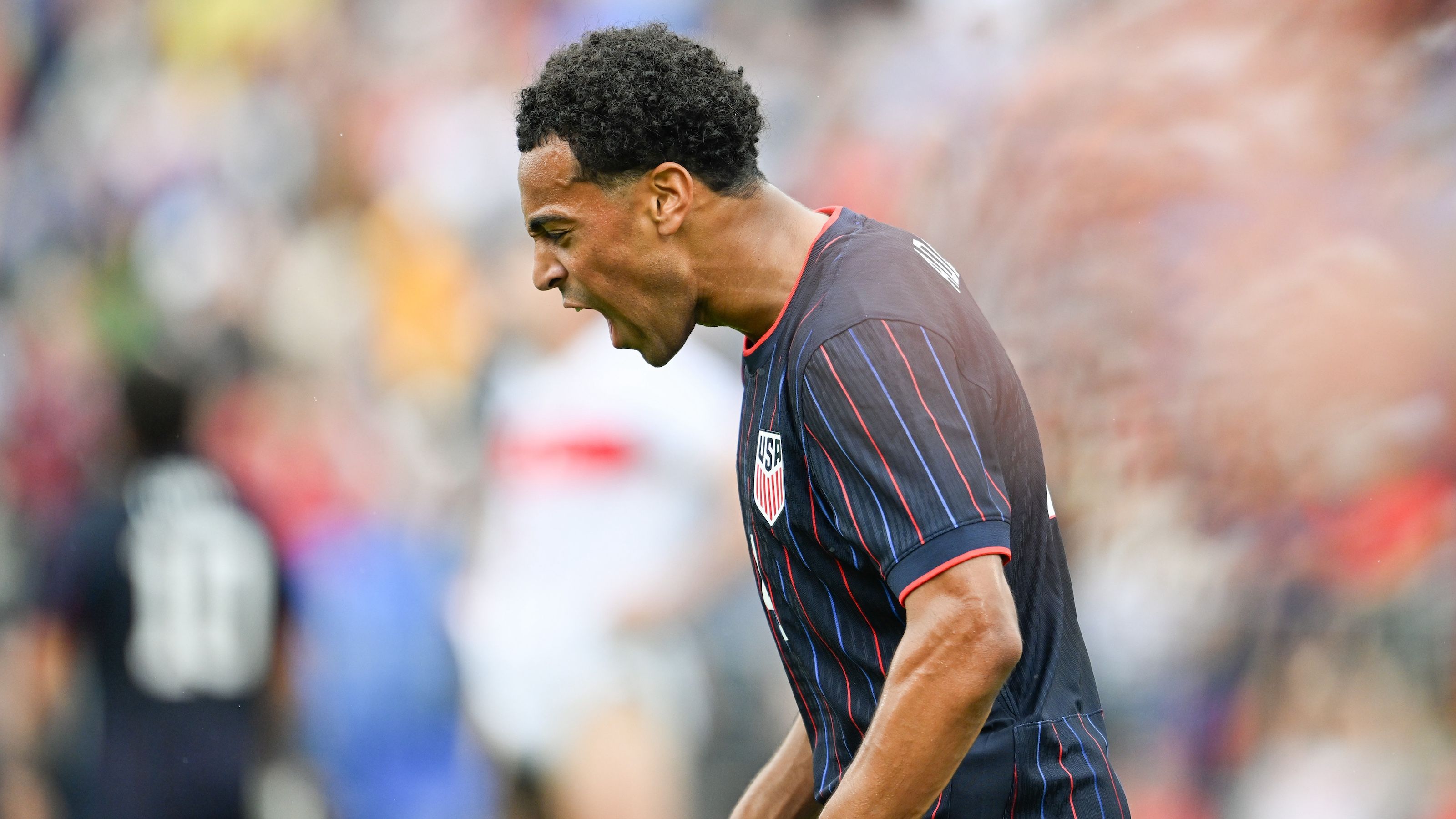 Adams defends Pulisic, questions criticism by ex-USMNT players