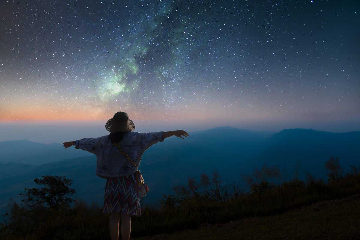 Spiritual Meaning of Stars: An All-In-One Guide