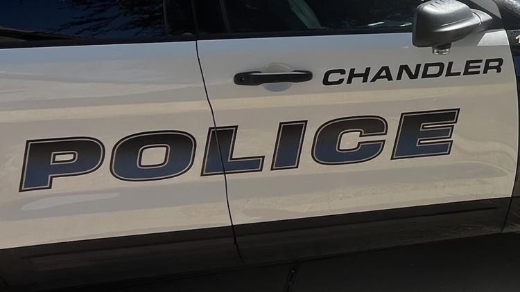 1 dead after crash in Chandler