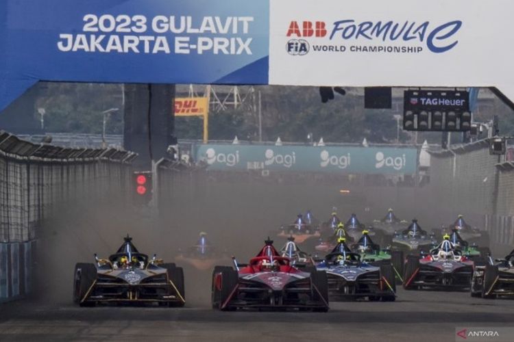 AA1GiNtH Tiket Formula E Jakarta 2025 Ludes, 10.000 Kursi Terpesan Secepat Kilat!