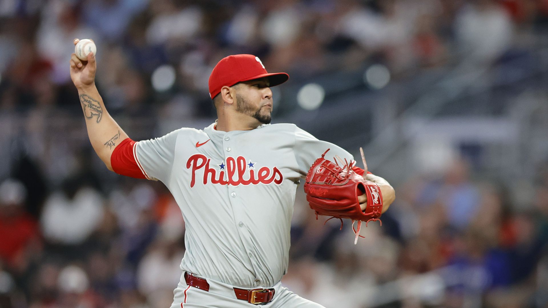 José Ruiz joins Braves active roster, Austin Cox optioned