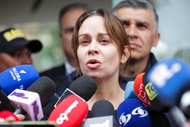 Esposa de Miguel Uribe, María Claudia Tarazona habló por primera vez:  'Sigue luchando fuertemente por su vida'