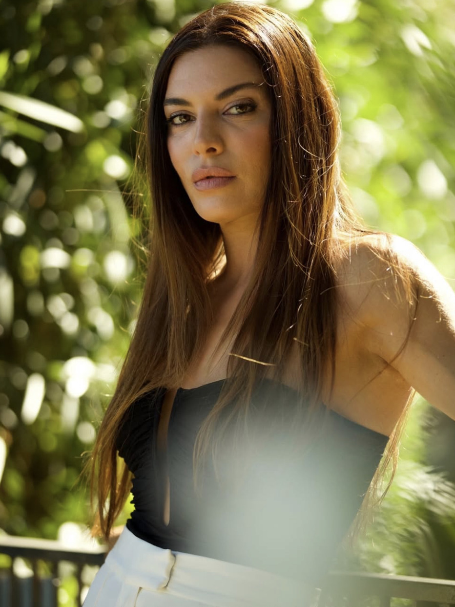 Claudia Ruffo, il secondo matrimonio a Capri, l'addio ad Angela di Un ...