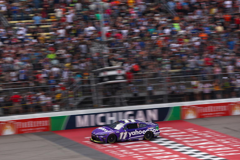 What channel is the NASCAR Michigan race on today? Time, TV schedule ...