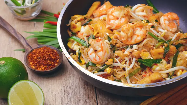 .100 เมนูอาหารตามสั่งมีอะไรบ้าง สั่งแบบไม่ซ้ำ หมดปัญหาวันนี้กินอะไรดี.