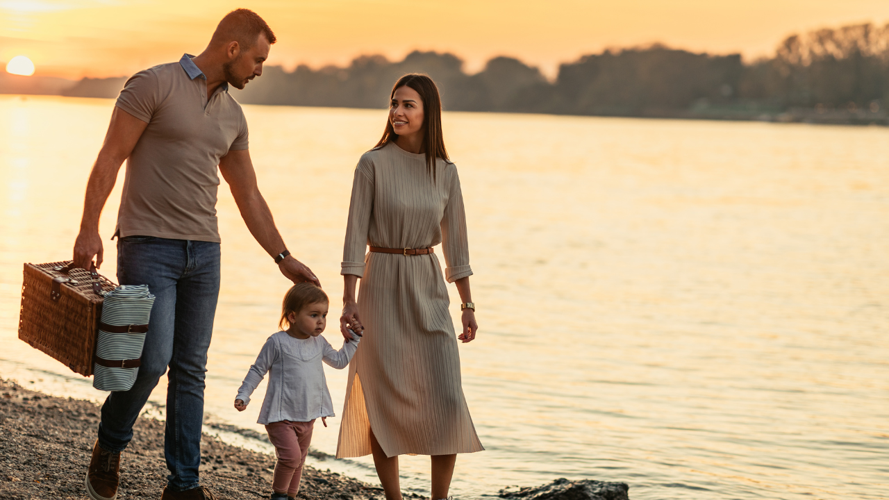 5 signs you might be an 'absent parent': Is it good or bad?