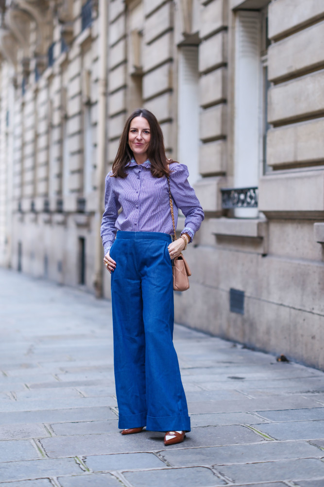 Vintage vibes: your guide to embracing retro fashion with a modern twist