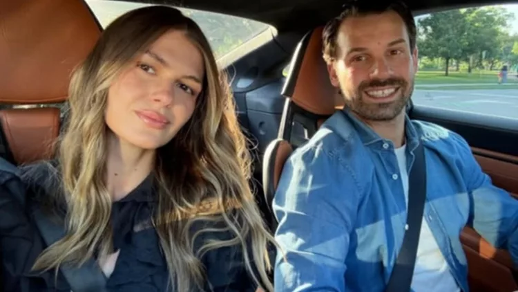 Αμαλία Κωστοπούλου | To matchy matchy cowboy look με τον αρραβωνιαστικό ...