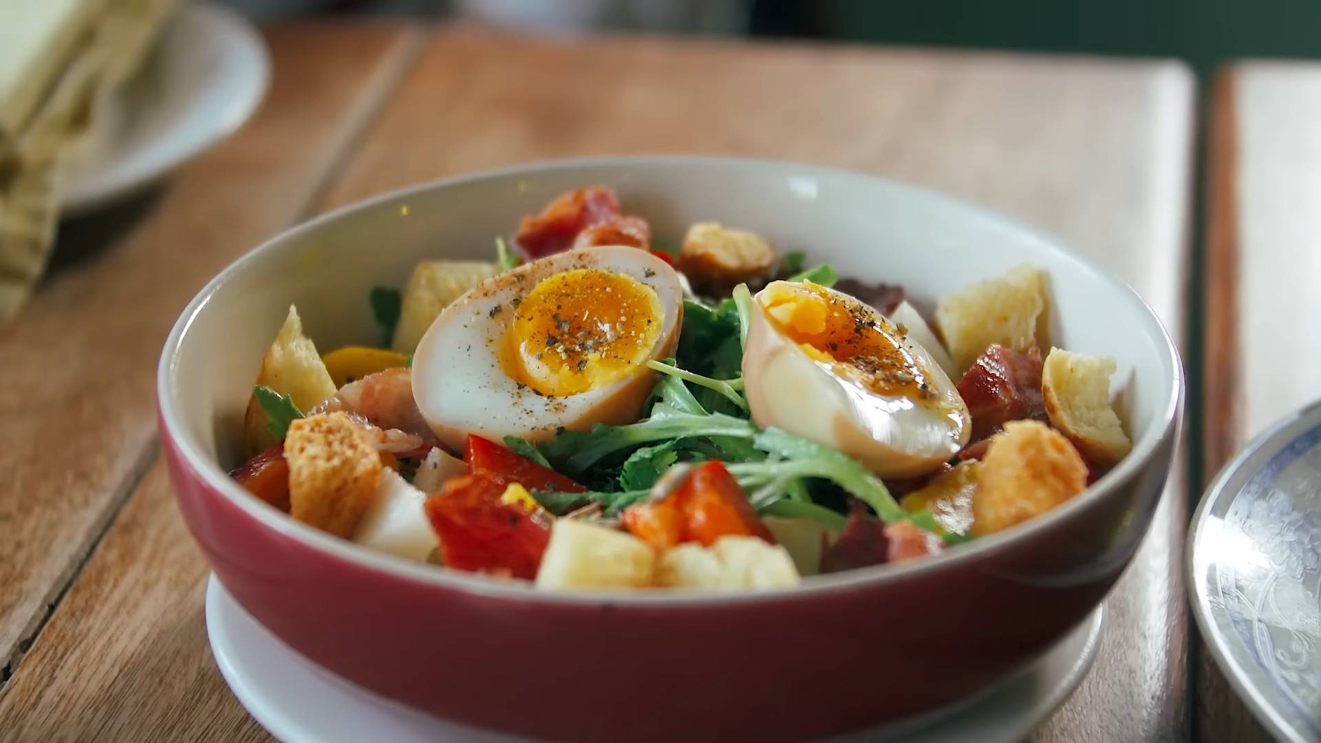 Essential food destinations in Hoi An