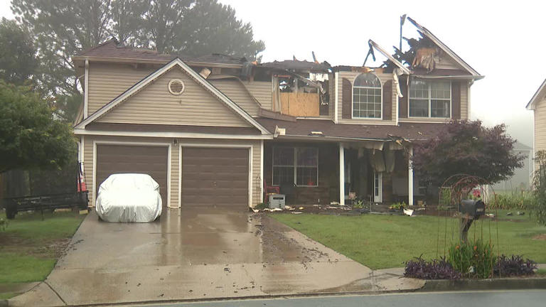 Fairburn home destroyed after 2nd fire in less than 24 hours, officials say