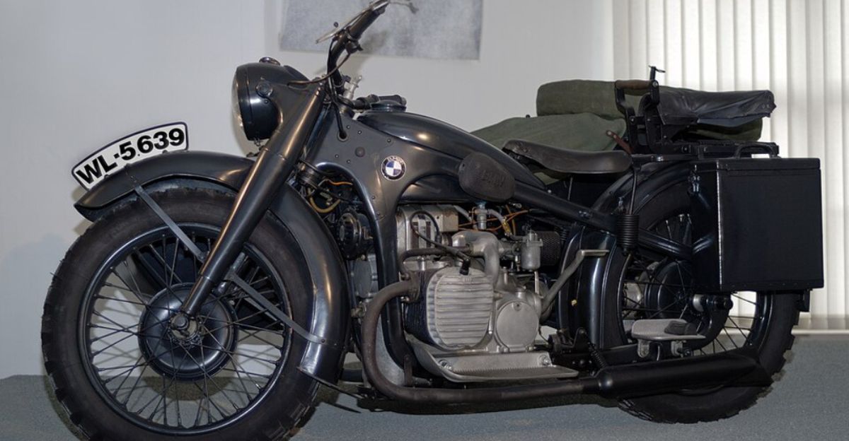 20 Vintage Motorcycles From The 1940s