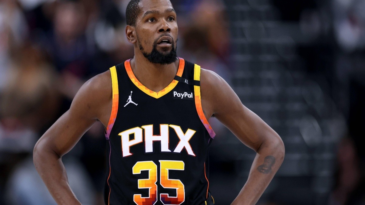 NBA Kevin Durant nombra a su quinteto titular ideal