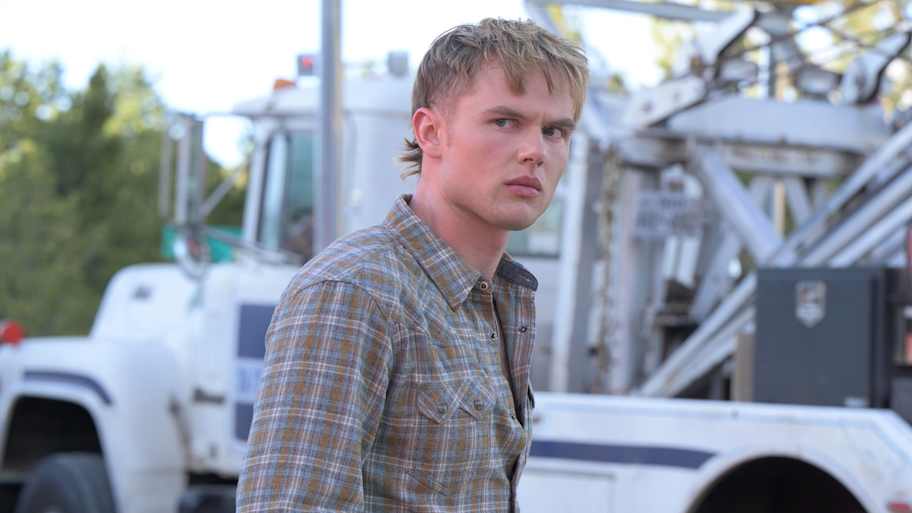 RANSOM CANYON. Garrett Wareing as Lucas in Episode 106 of Ransom Canyon | Cr. ANNA KOORIS/Netflix © 2024