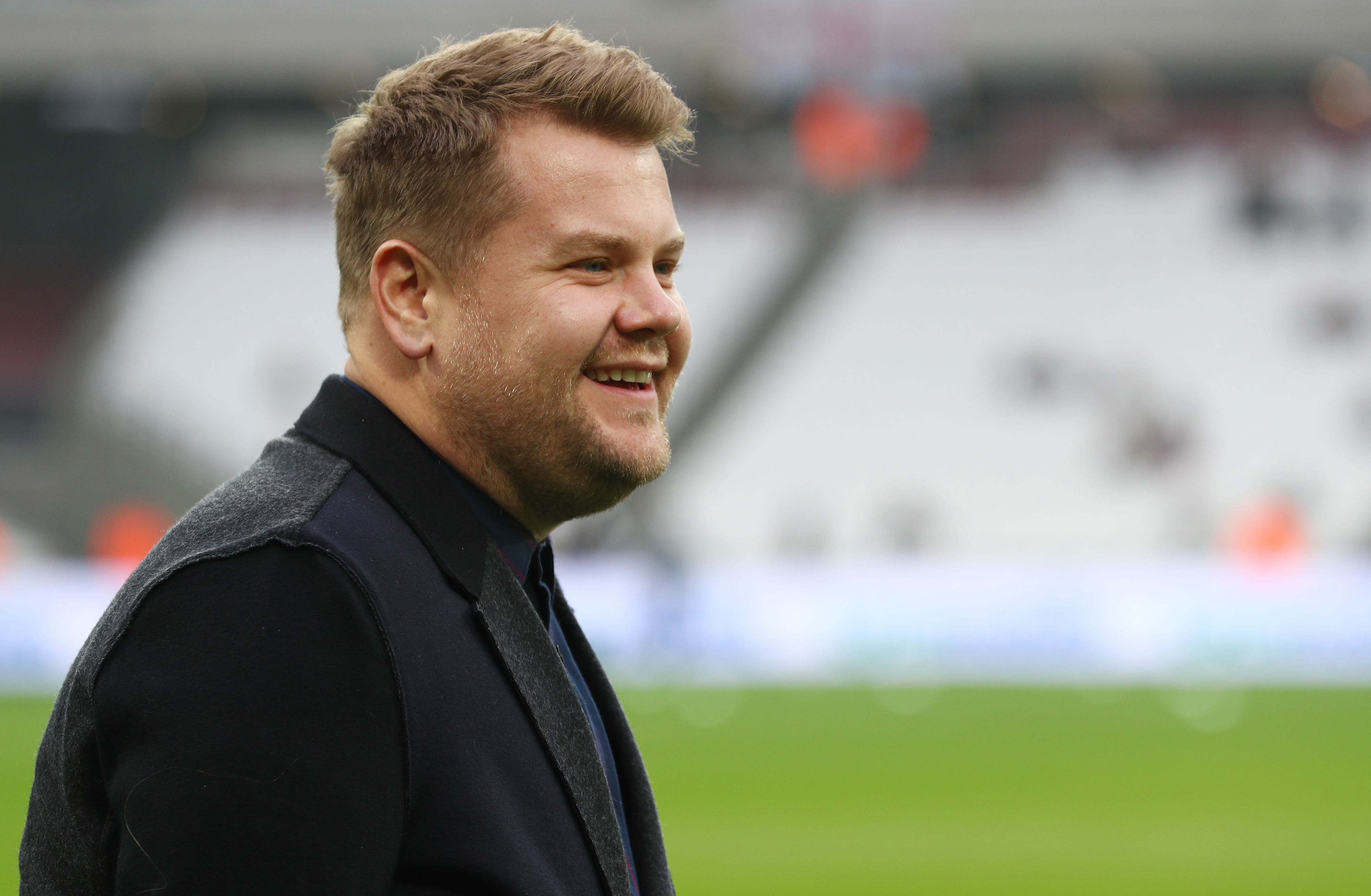 9 famous West Ham United supporters from Danny Dyer to Ray Winstone