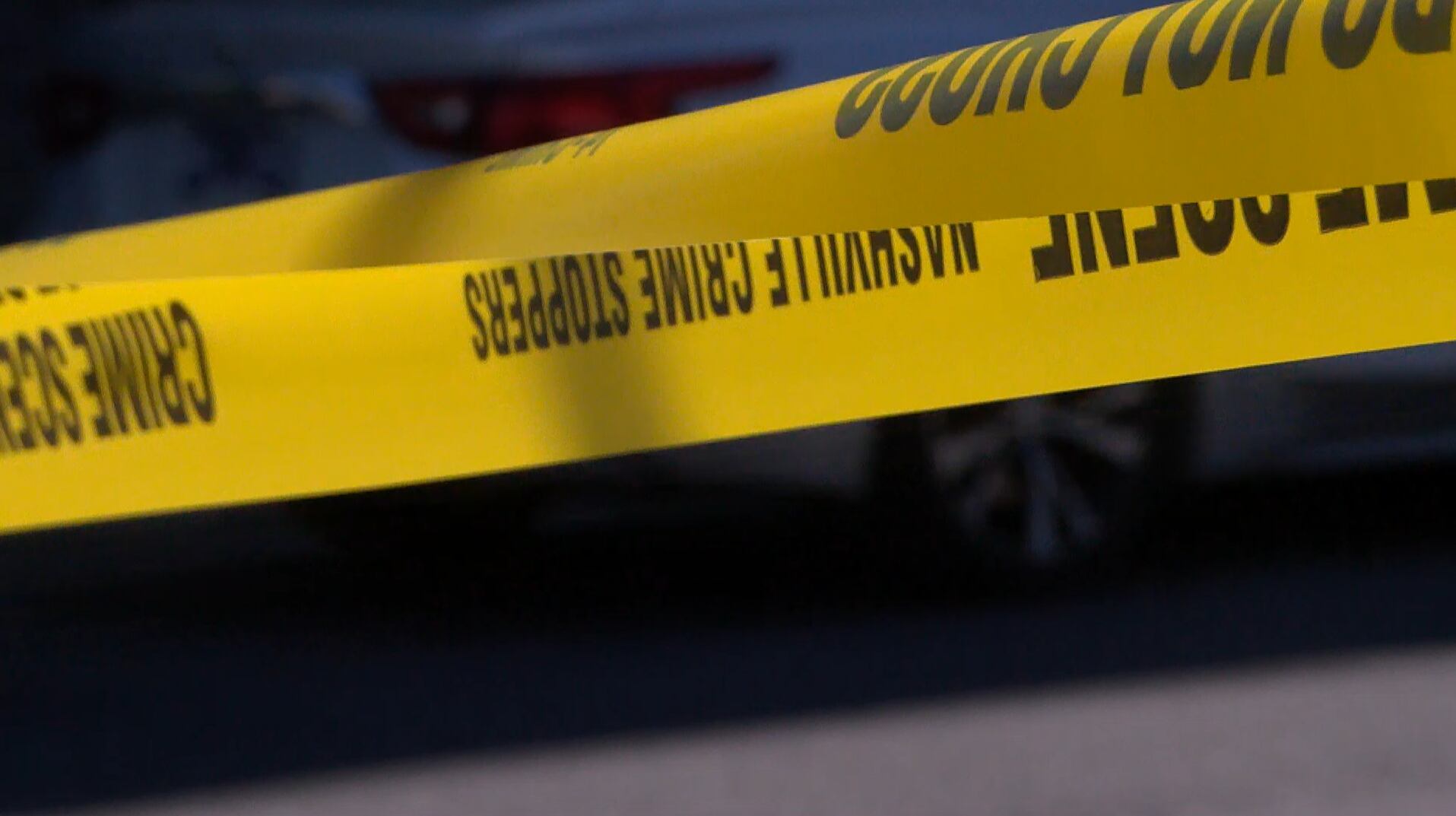 Mom accused of shooting teen daughter in West Nashville apartment