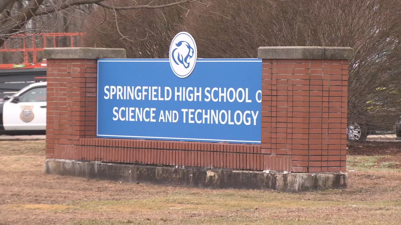 Suspicious package sends three Springfield schools into lockdown