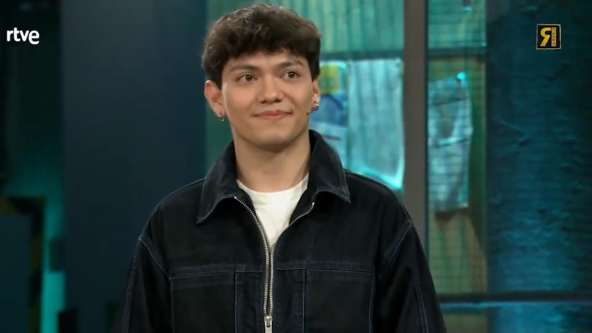 Broncano recibe en 'La Revuelta' a JJ, ganador de Eurovisión, y le pide un  mensaje para