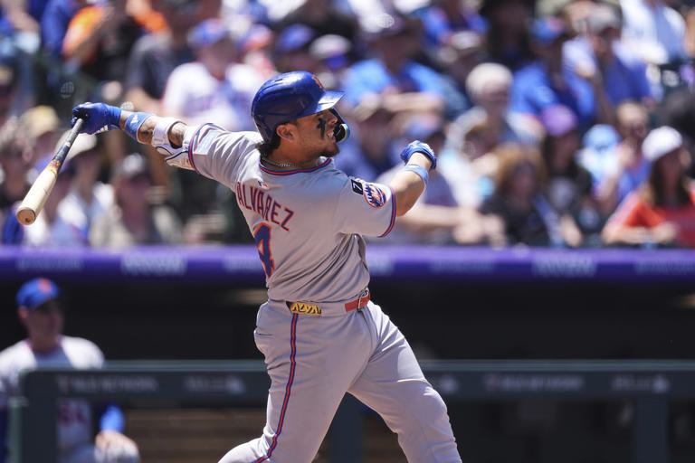 Mets catcher Francisco Alvarez placed on paternity list