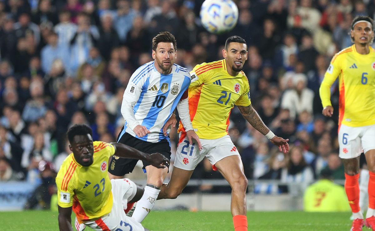 Selección Colombia ante Argentina