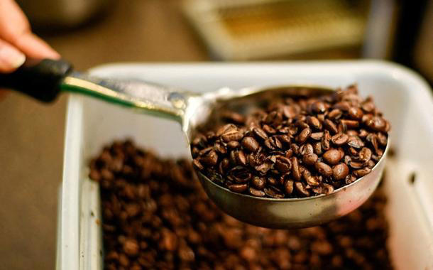 China abre mercado para 183 empresas brasileiras de café enquanto Trump impõe tarifa de 50%