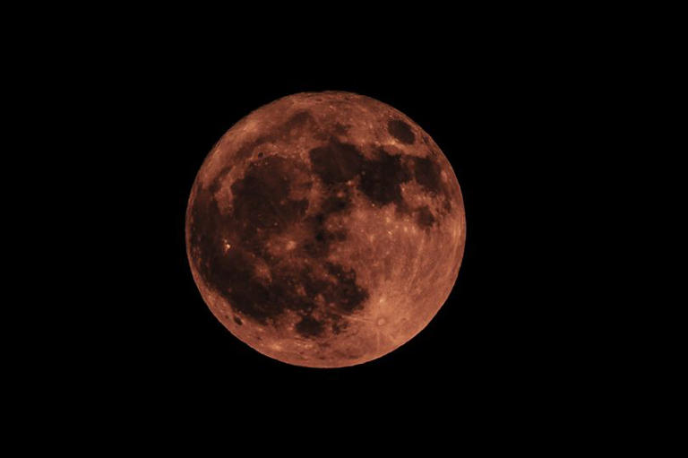 Best time and places to see rare Strawberry Moon this week