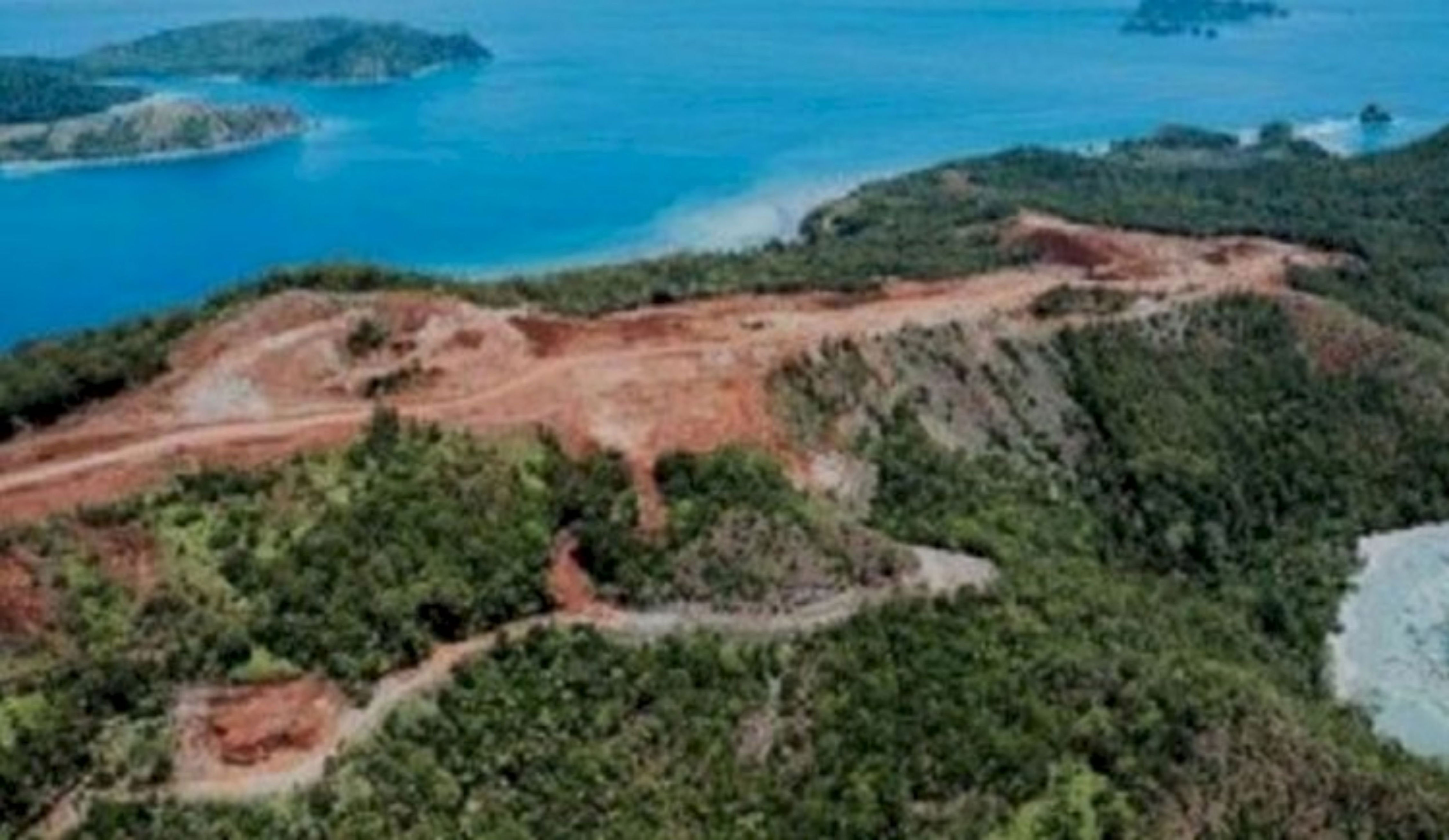 Tambang Ancam Ekosistem Raja Ampat dan Kehidupan Masyarakat