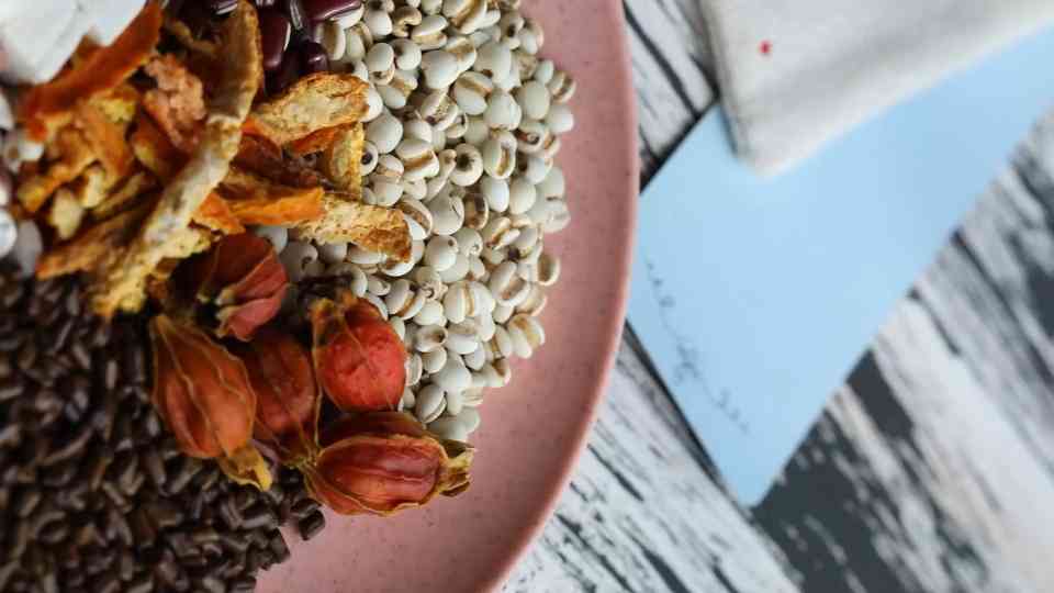 13 Nutritional Myths That Are Actually Harmful