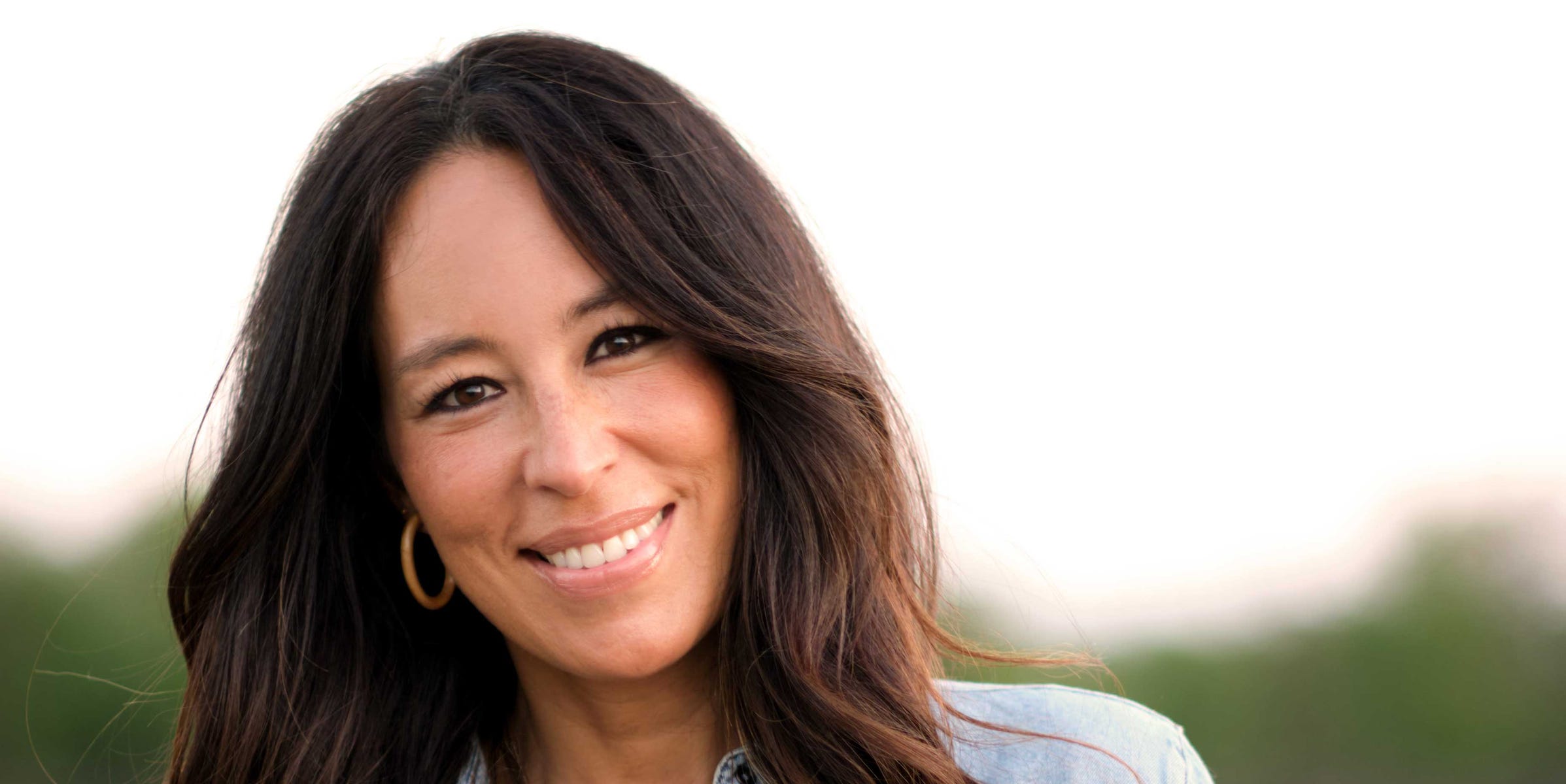 Joanna Gaines Admits Her Favorite Summer Flower Was “Unplanned and
