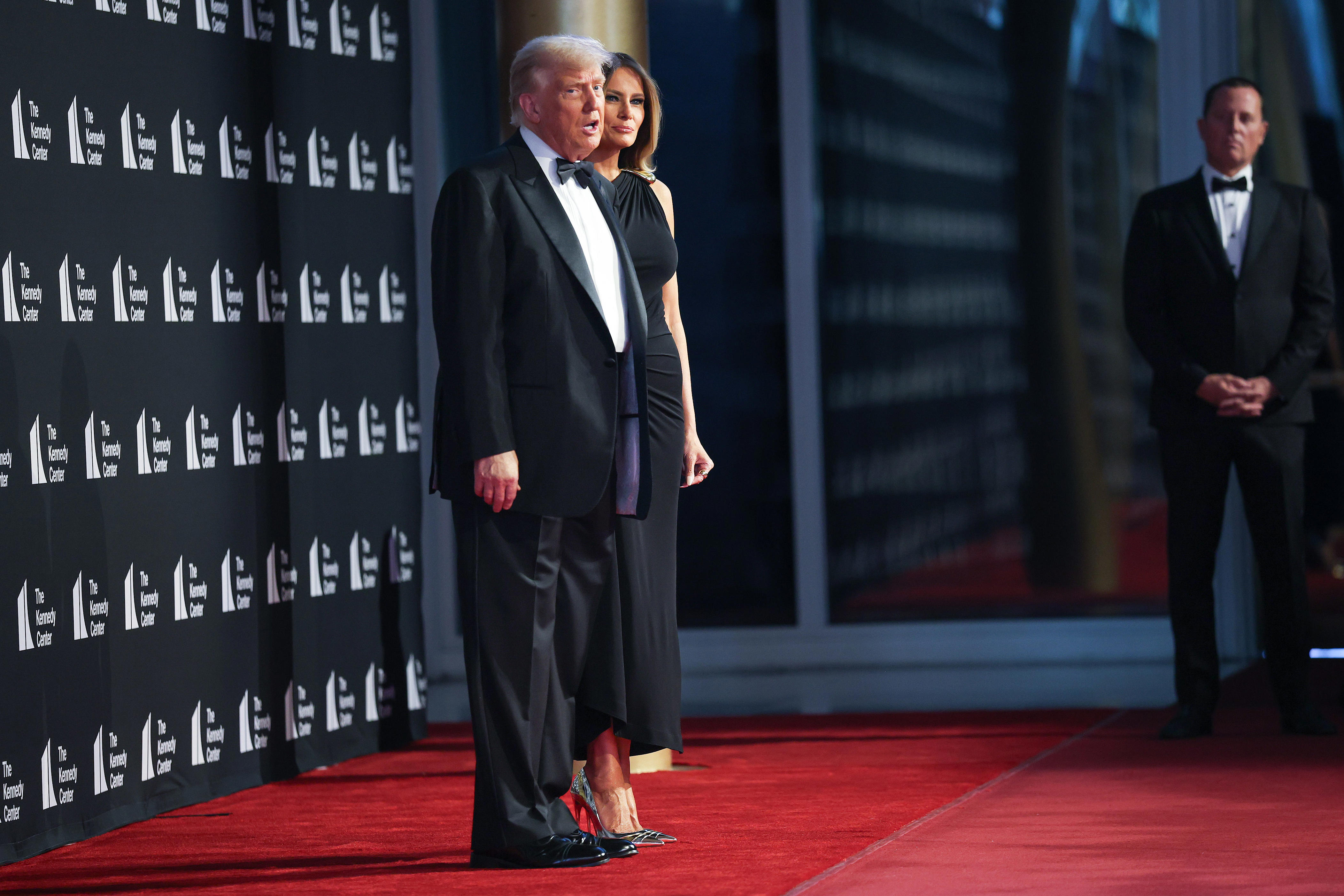 Trump and FLOTUS booed and cheered at the Kennedy Center while attending 'Les Misérables'