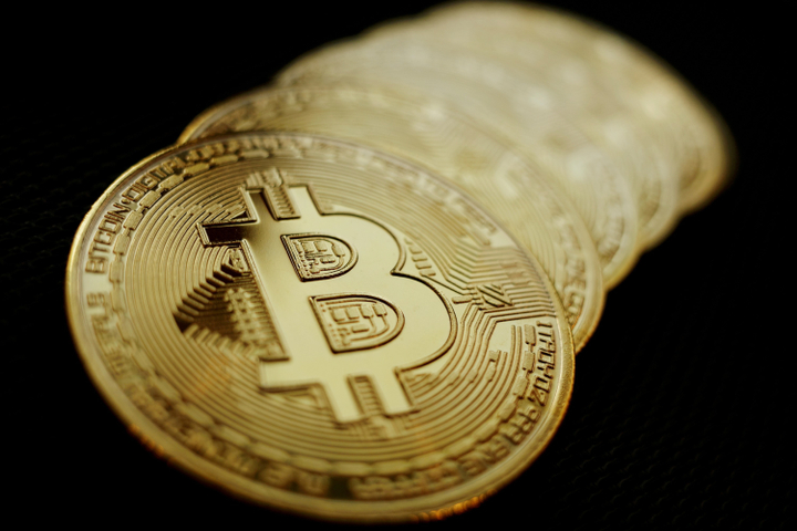 Harga Bitcoin Tembus Rp 2 Miliar per Koin