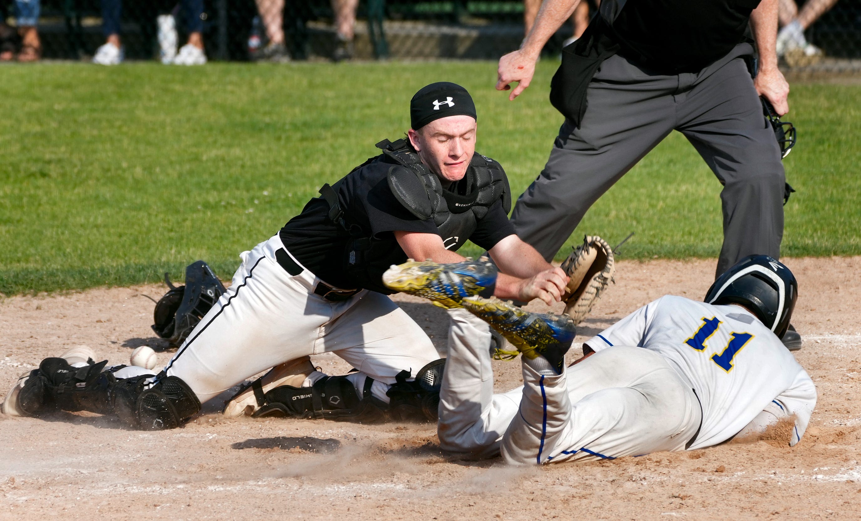 East Greenwich baseball walks off vs. North Providence. Here's how