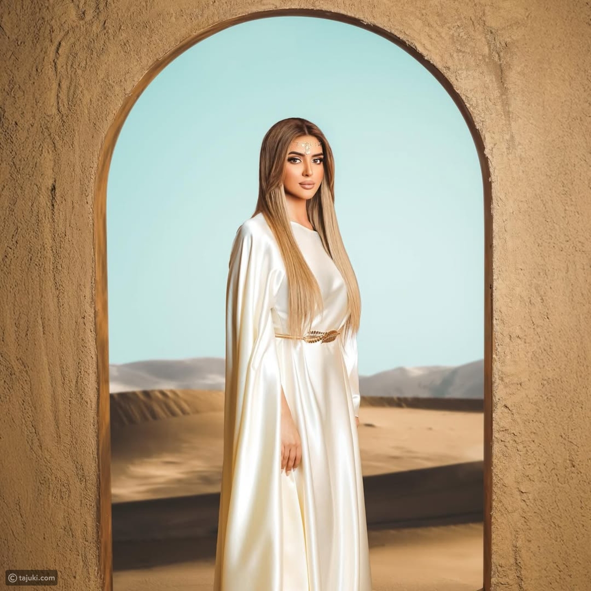 الشيخة مهرة بإكسسوار شعر ناعم: هل أطلقت علامة جمالية جديدة؟