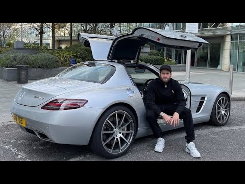Putting Apple CarPlay in my Mercedes SLS AMG