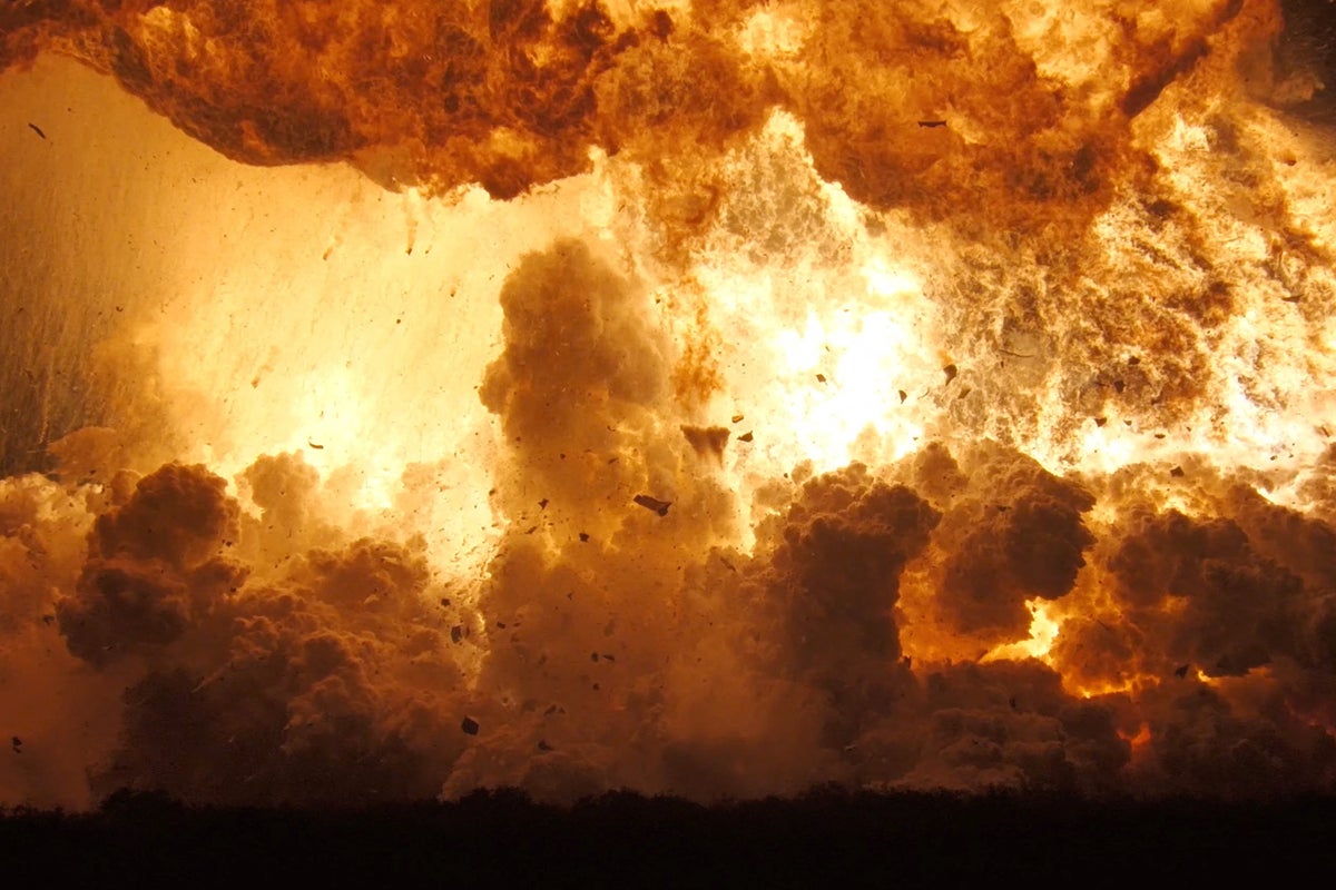 moment-elon-musk-s-spacex-rocket-erupts-into-huge-fireball