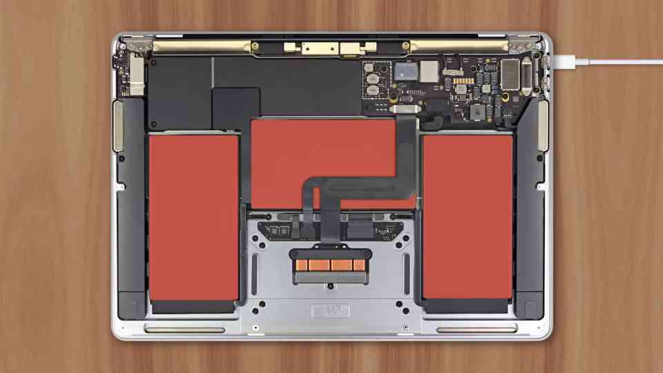 Why You Shouldn't Keep Your MacBook Plugged In