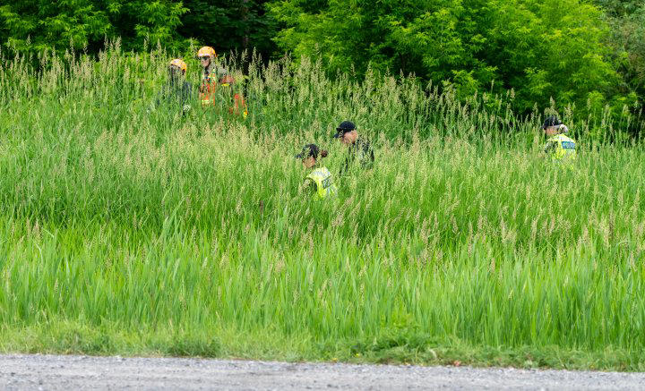 What we know after 3-year-old Quebec girl found alone on Ontario highway