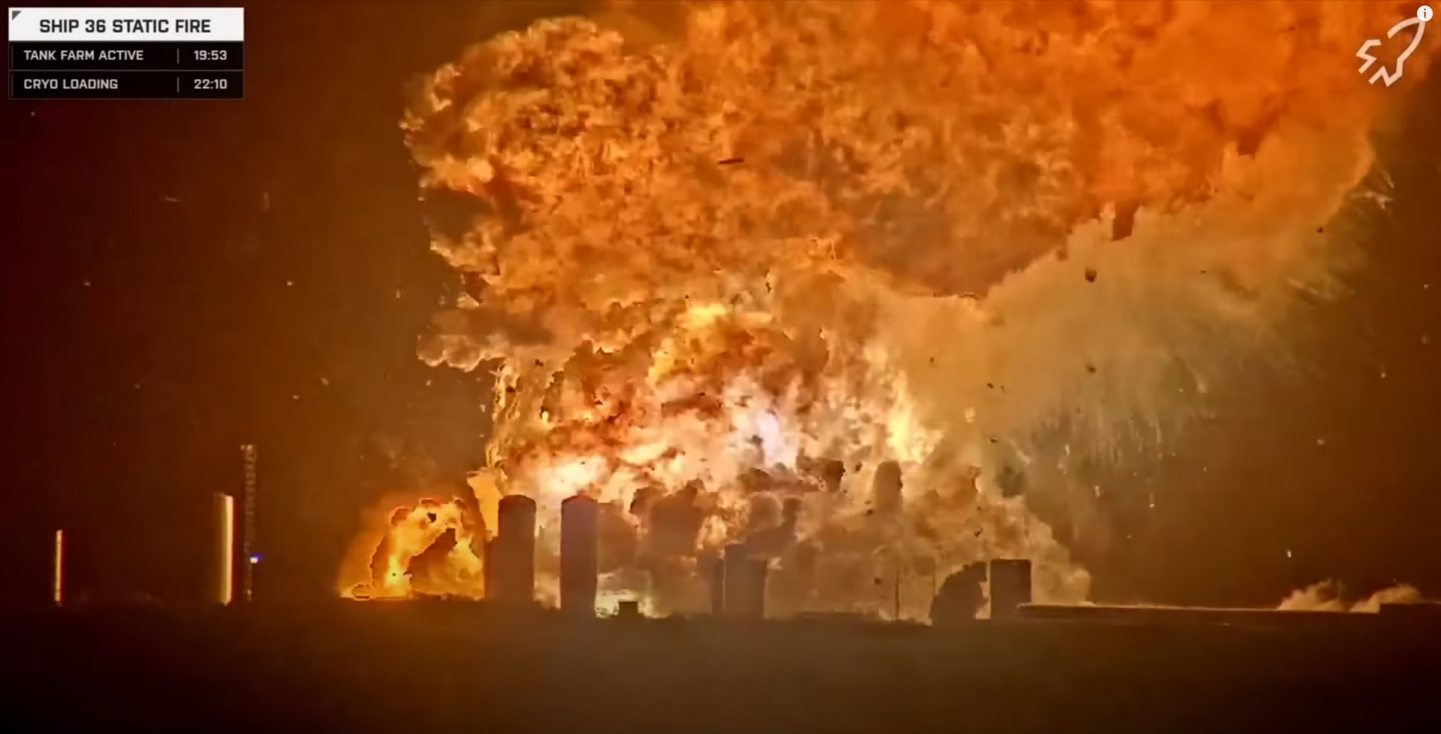 SpaceX Super Heavy rocket booster explodes during South Texas test ...