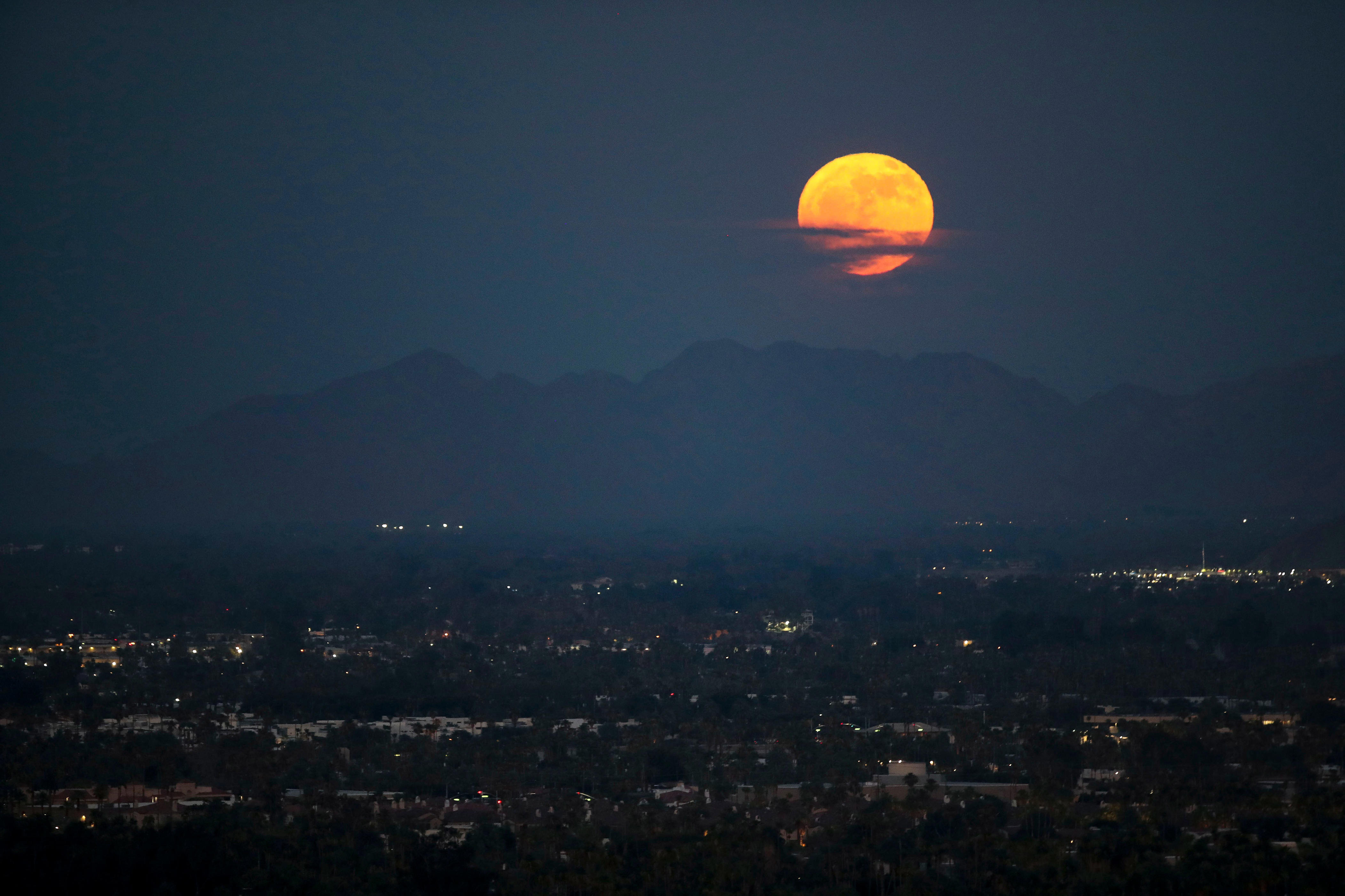 Strawberry moon set to light up sky. When Californians should look up