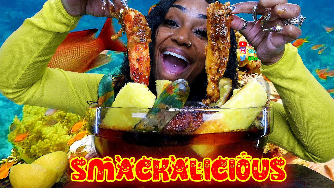 What Happens When You Add Fruit to a Seafood Boil? What Happens When You Add Fruit to a Seafood Boil?