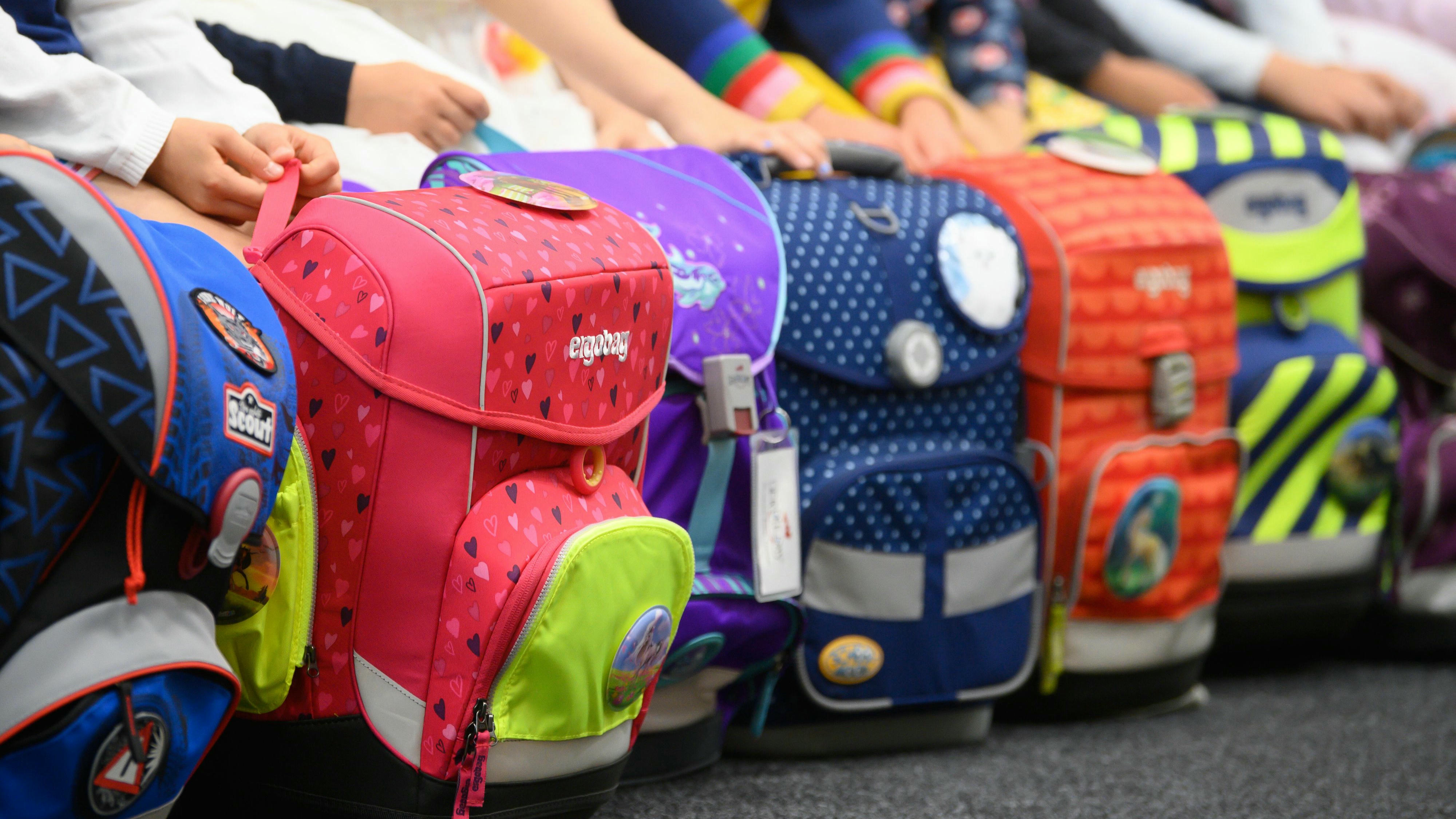  Foto zu Einschulung in BW 2026: Diese Termine und Fristen müssen Eltern einhalten 