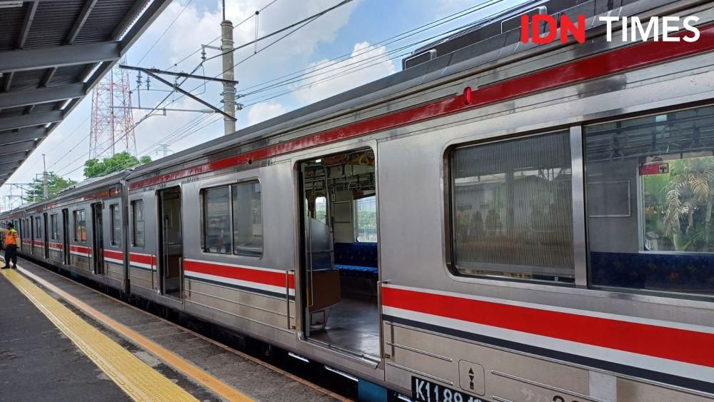 KAI Commuter Siapkan 1.296 Perjalanan KRL Selama Nataru 2025/2026