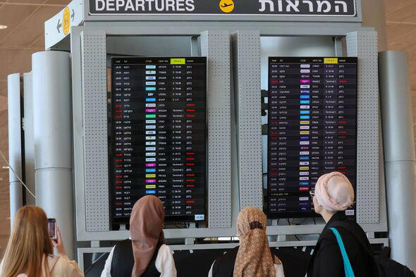 Israel to reopen airspace to allow people to flee amid conflict with Iran