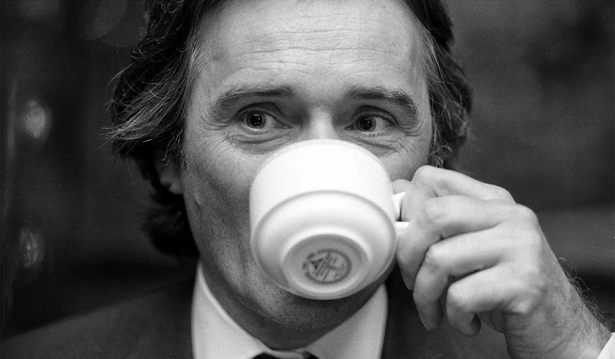 remembering-the-reluctant-earl-who-made-slane-castle-a-rock-n-roll