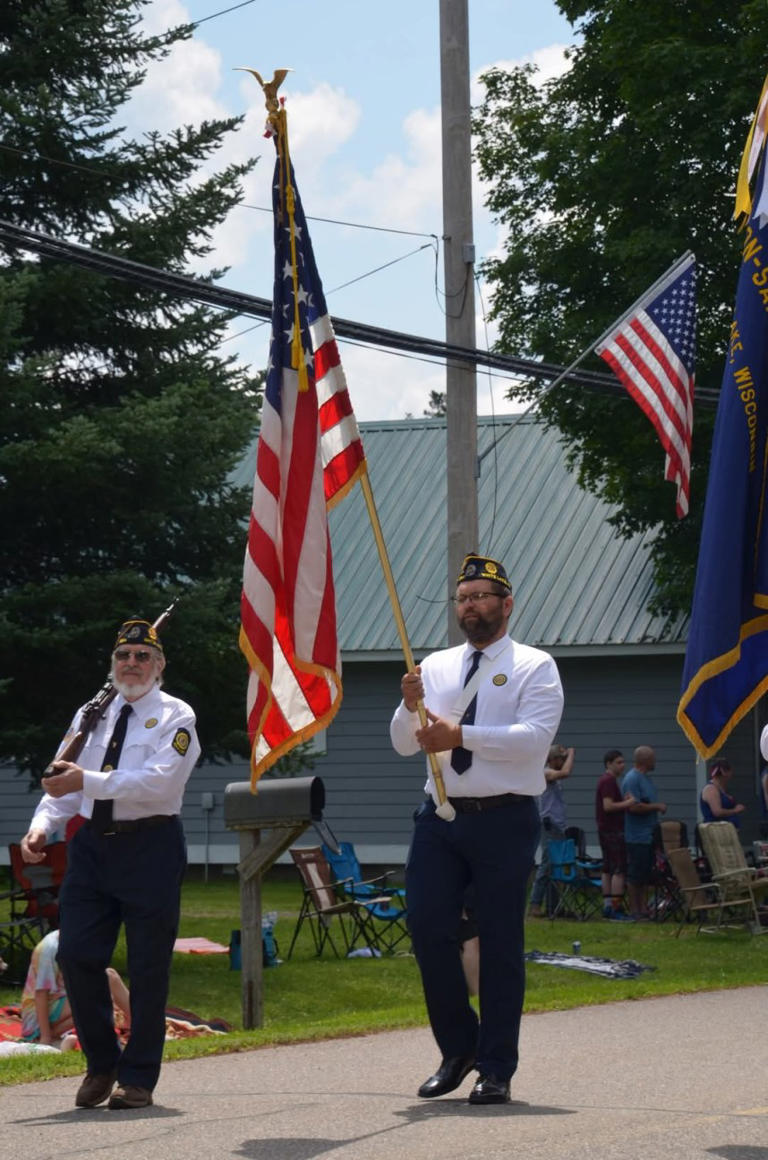 45 Degrees North: Parade Protocols