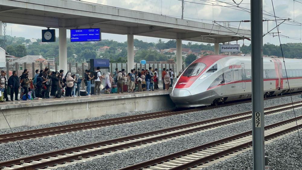 Benarkah Tiket Whoosh Bisa Dapat Gratis? Ini Fakta Sebenarnya