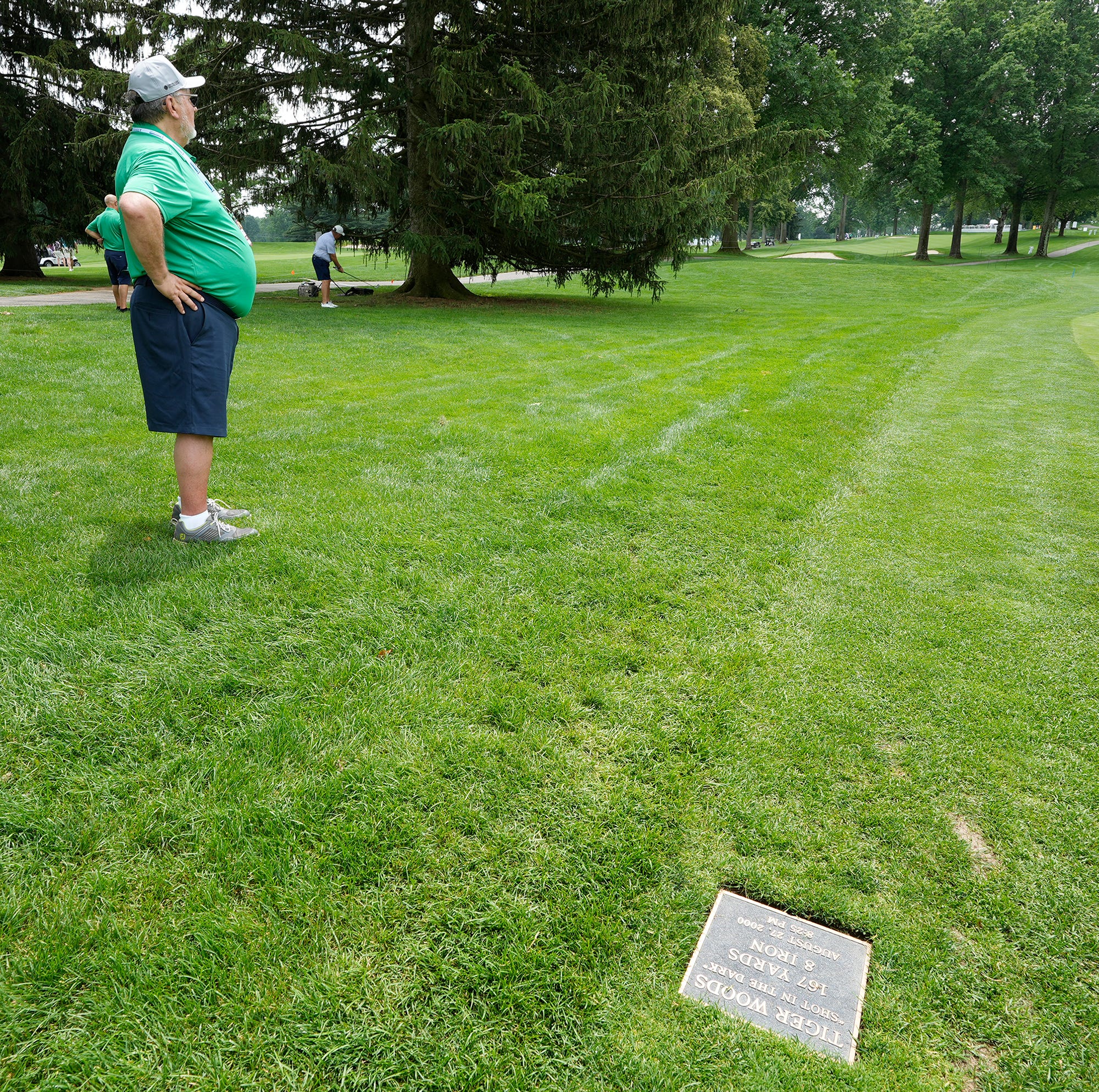 AA1H5w4Q Tiger Woods' 'Dark Shot' Still Echoes at Firestone Country Club 25 Years On